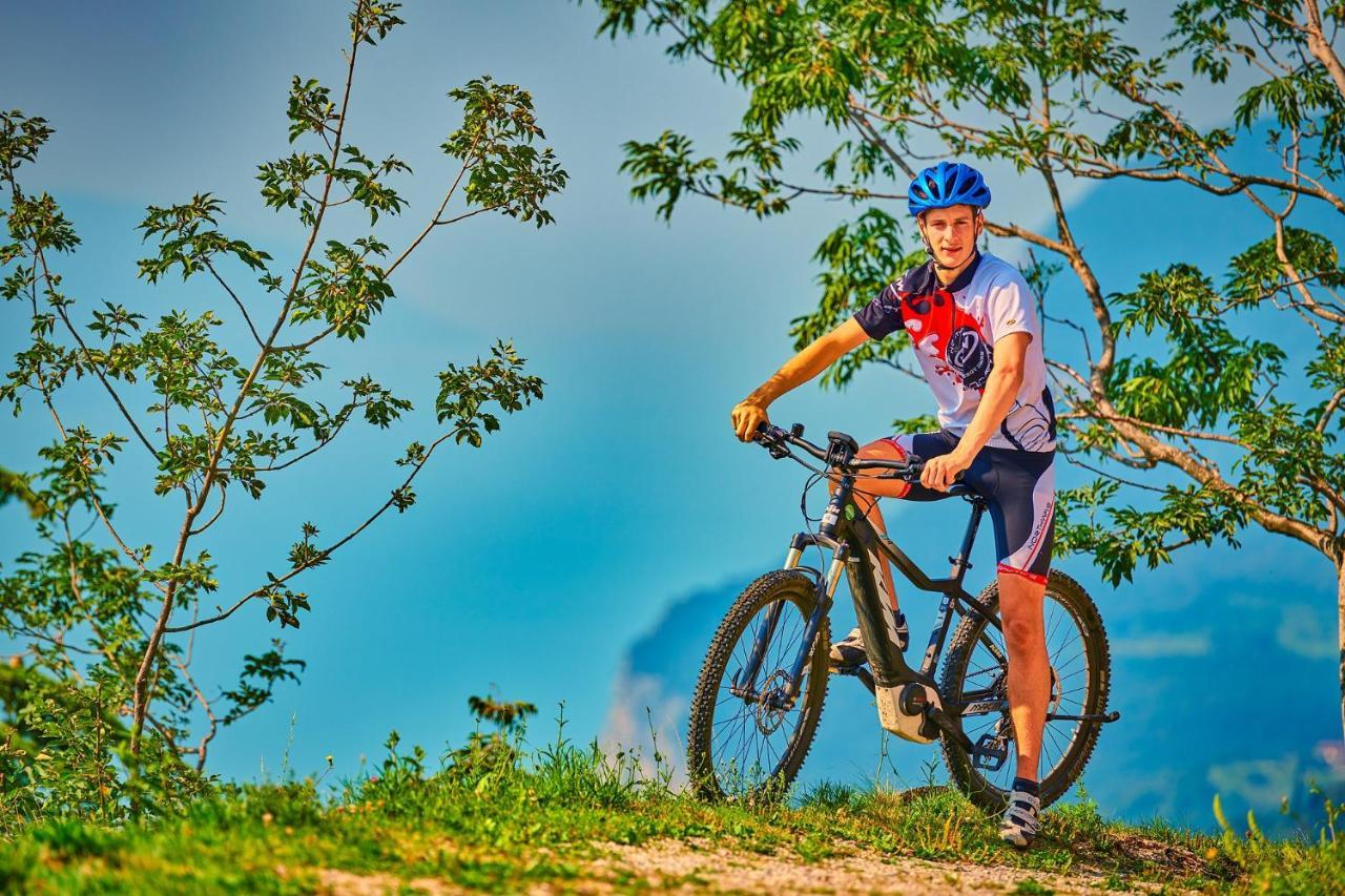 Hotel Le Balze - Aktiv & Wellness Tremosine Kültér fotó