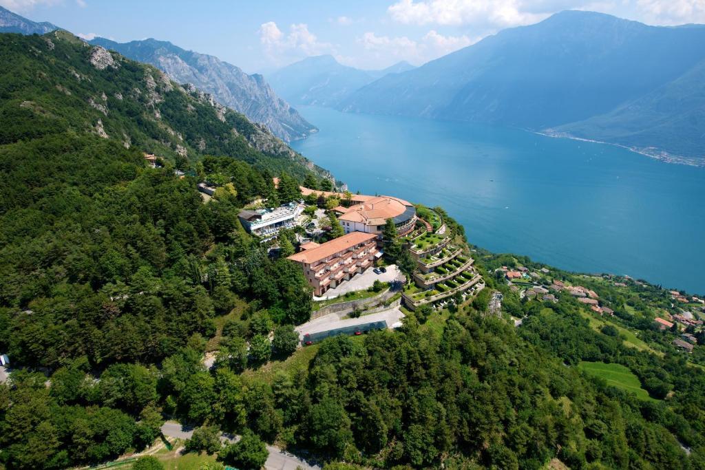 Hotel Le Balze - Aktiv & Wellness Tremosine Kültér fotó